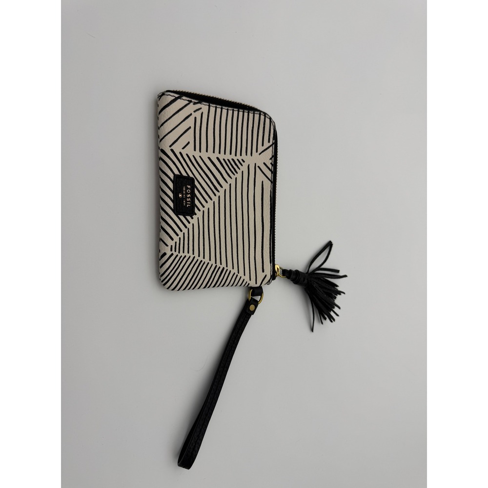 Fossil Wristlet Wallet Black White Geometric Stripe Tassel L-Zip SWL1918 - Picture 1 of 7